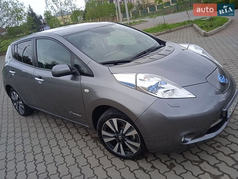 Nissan Leaf 2016