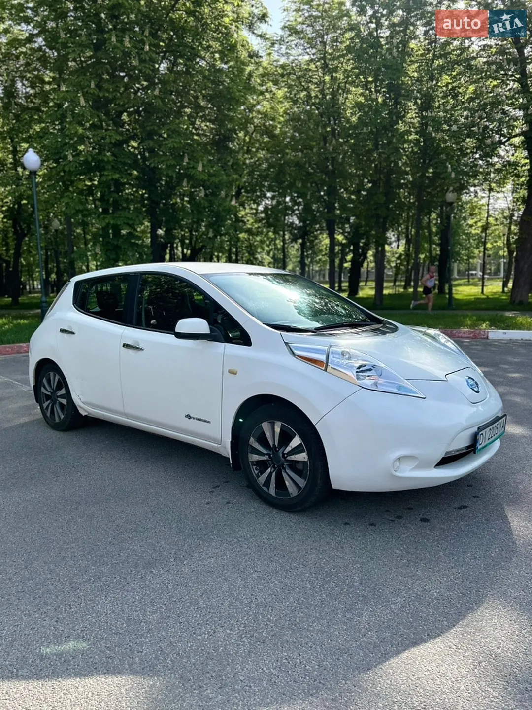 2016 Nissan Leaf - мініатюра 5