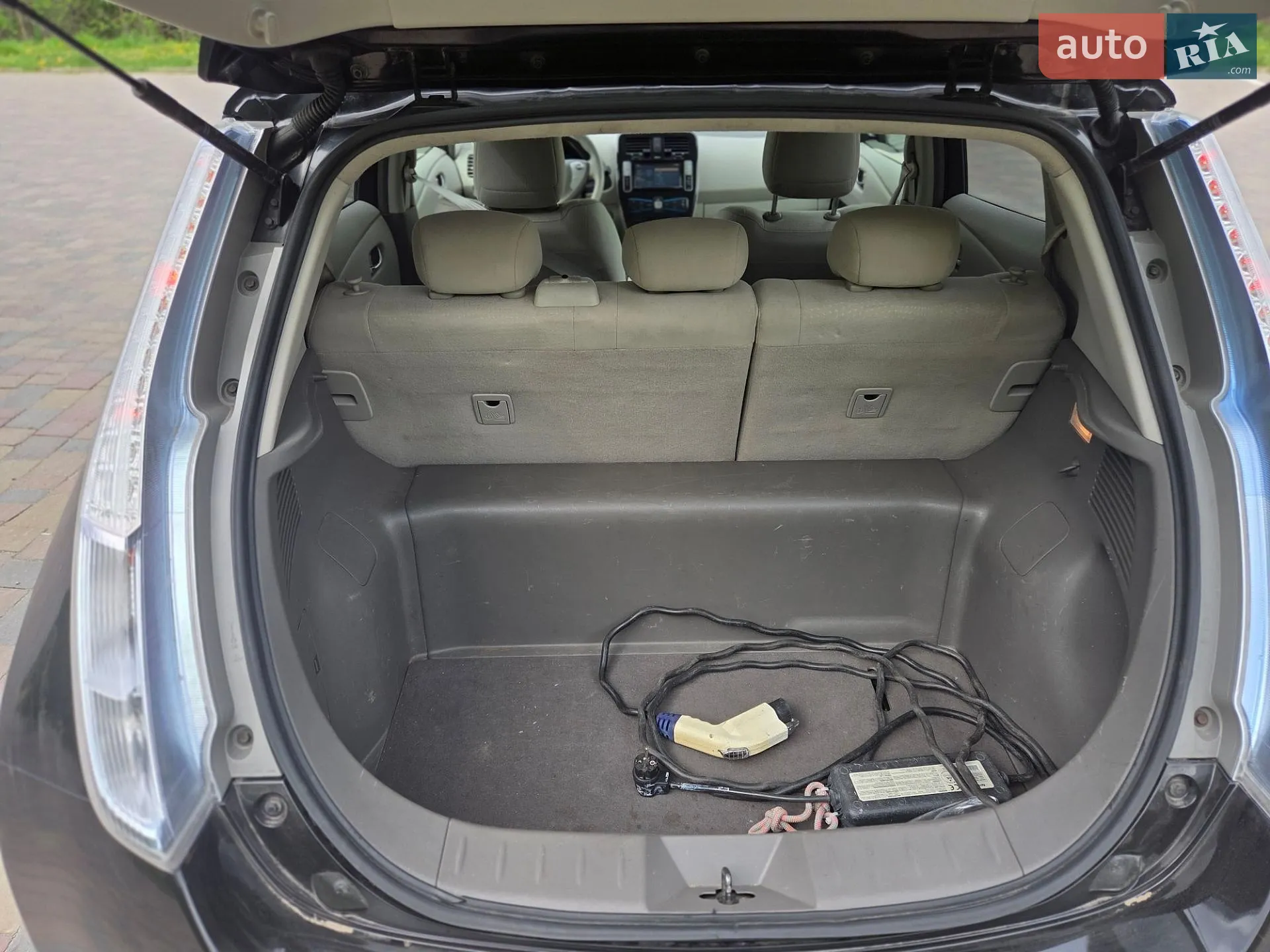 2012 Nissan Leaf - мініатюра 2