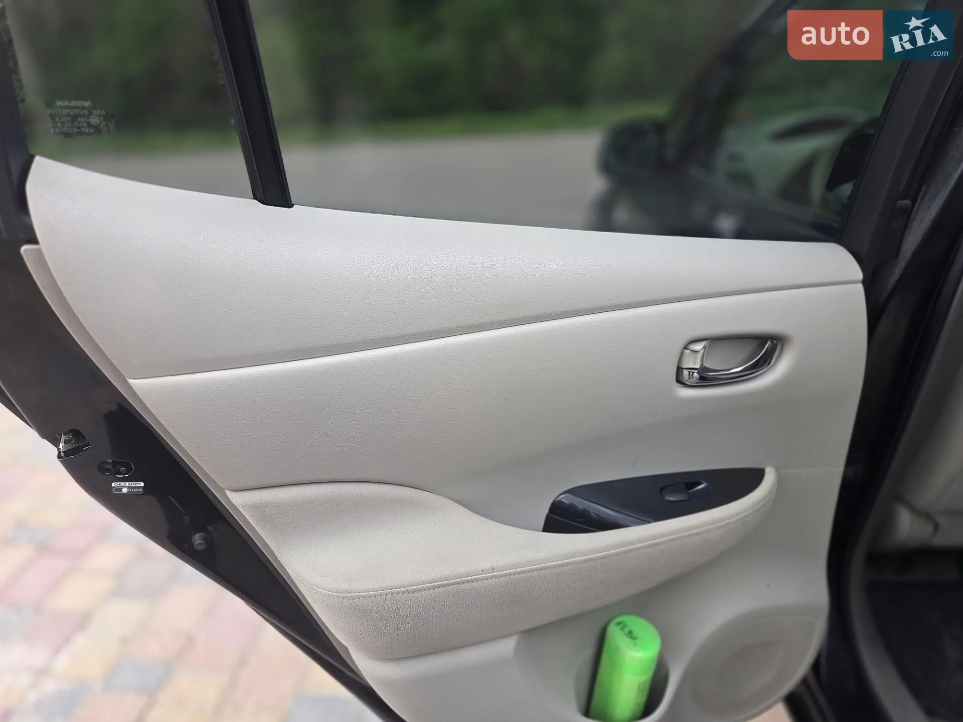 2012 Nissan Leaf - мініатюра 16