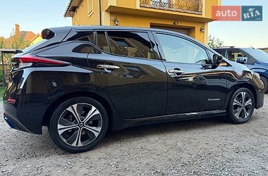 Хэтчбек Nissan Leaf 2019 в Львове