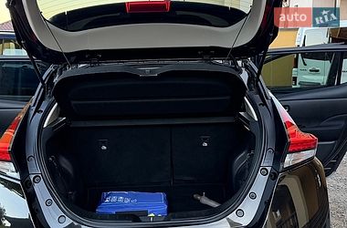 Хэтчбек Nissan Leaf 2019 в Львове
