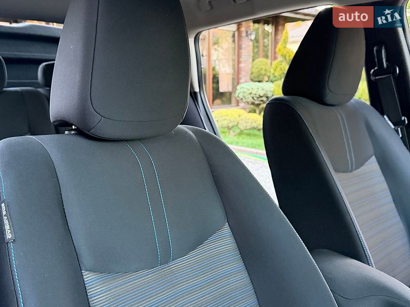 Хэтчбек Nissan Leaf 2019 в Львове