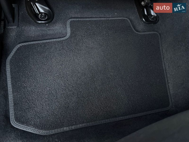 Хэтчбек Nissan Leaf 2019 в Львове