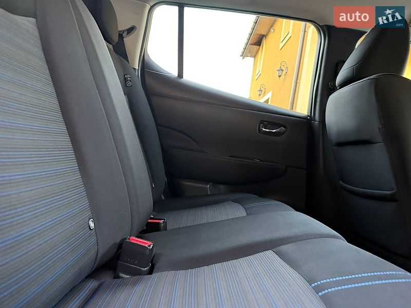 Хэтчбек Nissan Leaf 2019 в Львове