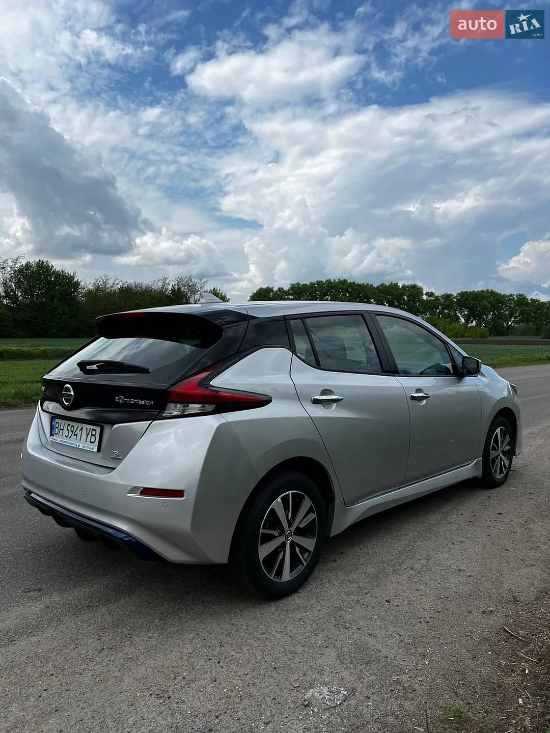 2022 Nissan Leaf - мініатюра 5