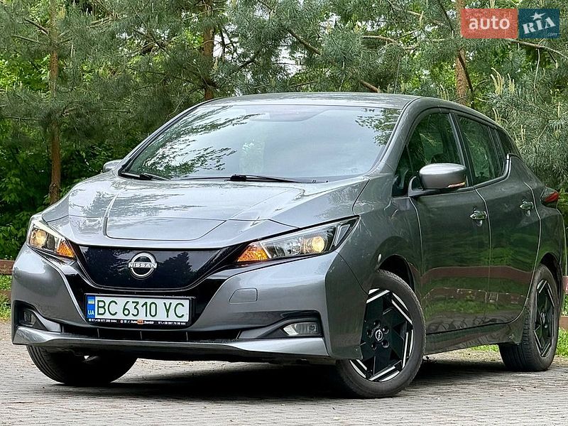 Хетчбек Nissan Leaf 2022 в Самборі