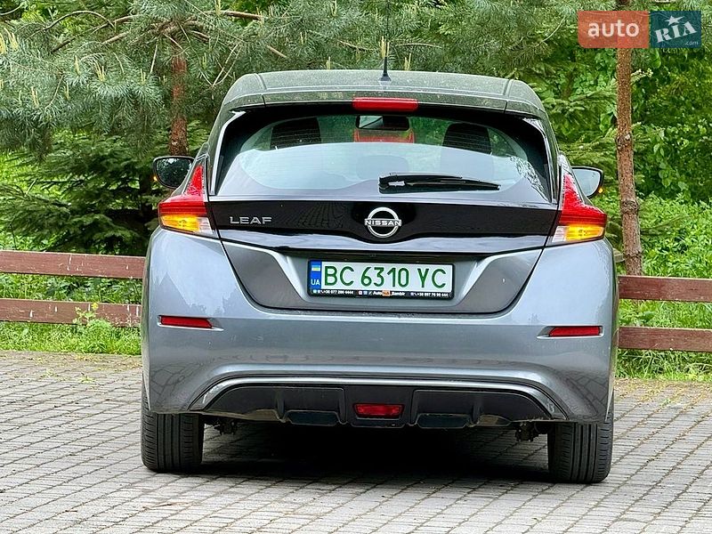 Хетчбек Nissan Leaf 2022 в Самборі