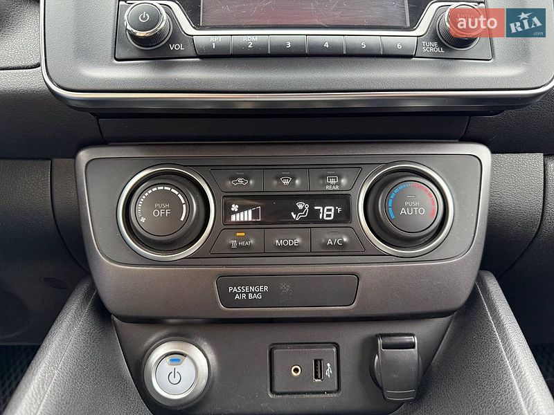 Хэтчбек Nissan Leaf 2019 в Житомире
