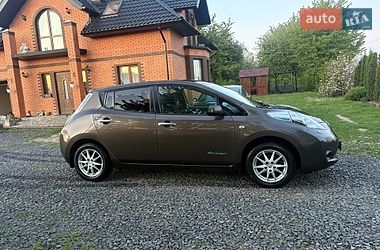 Хэтчбек Nissan Leaf 2016 в Луцке