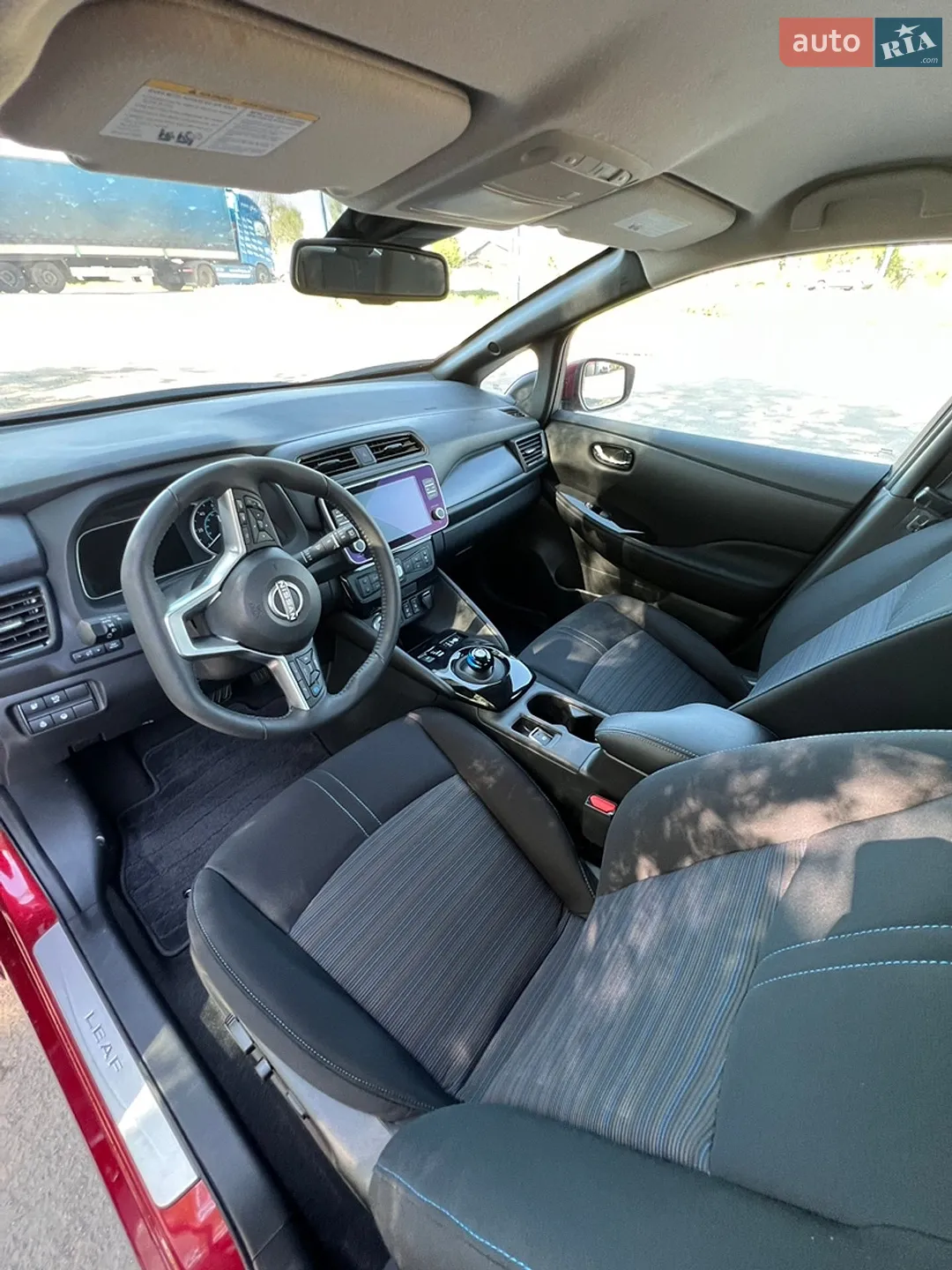 2024 Nissan Leaf - мініатюра 13