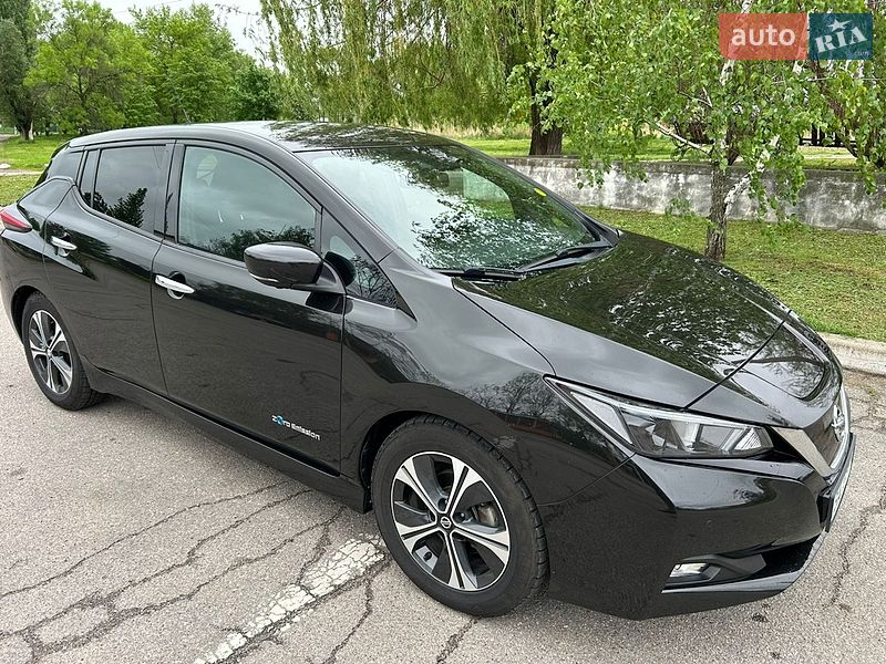 Хетчбек Nissan Leaf 2018 в Олександрії