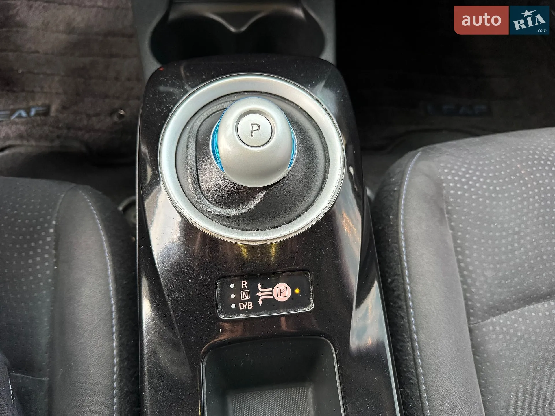 2015 Nissan Leaf - мініатюра 24