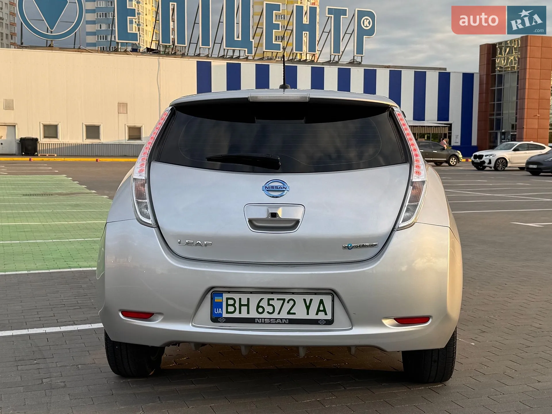 2015 Nissan Leaf - мініатюра 39