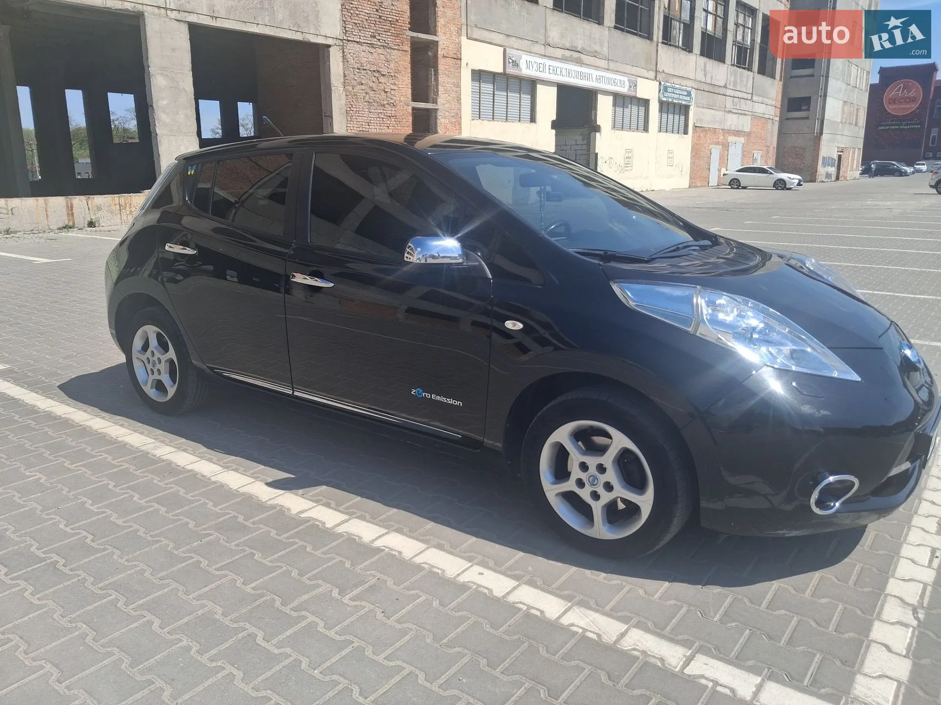 2014 Nissan Leaf - мініатюра 13