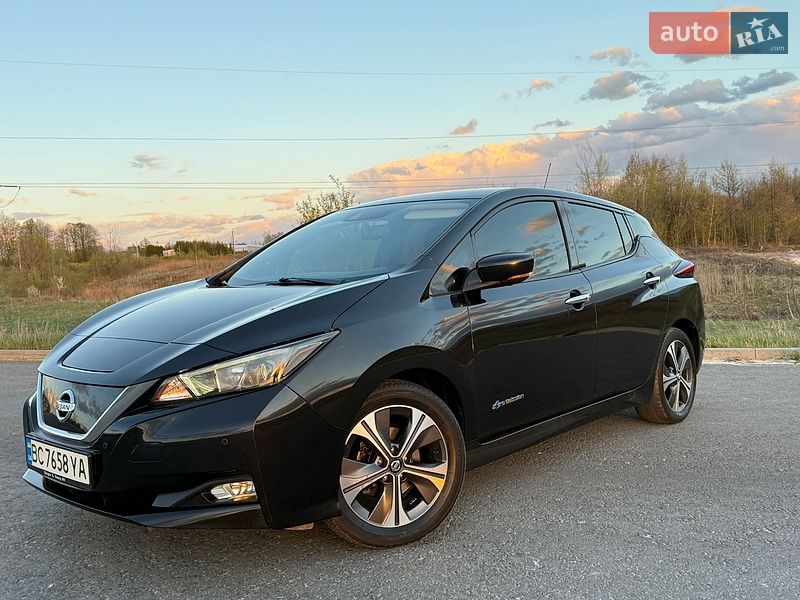 Хетчбек Nissan Leaf 2018 в Трускавці