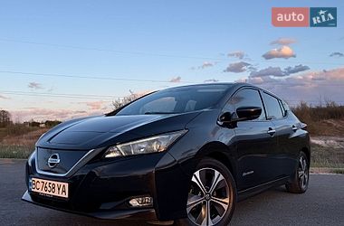 Хетчбек Nissan Leaf 2018 в Трускавці