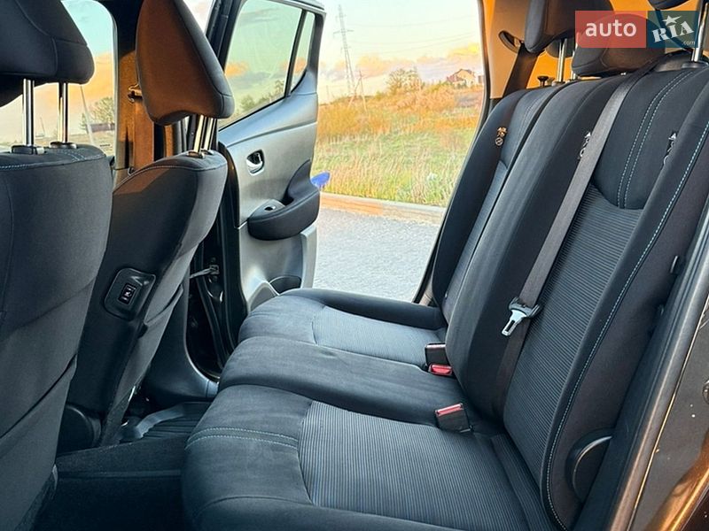 Хетчбек Nissan Leaf 2018 в Трускавці