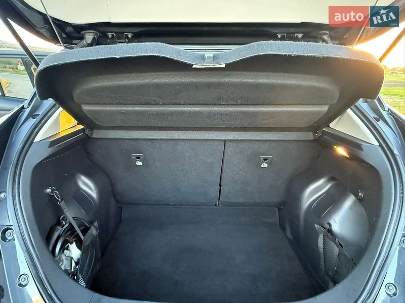 Хетчбек Nissan Leaf 2018 в Трускавці