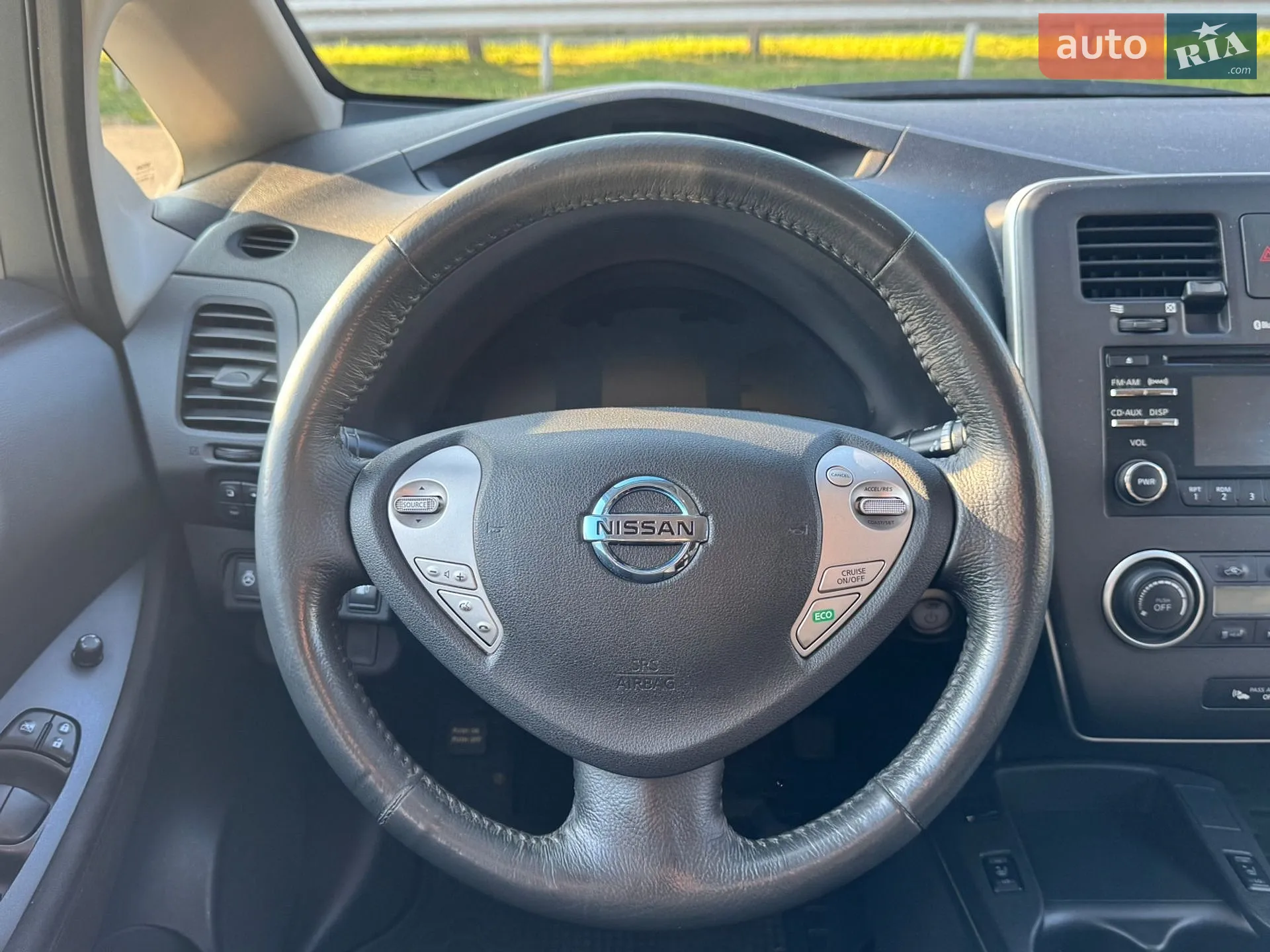 2014 Nissan Leaf - мініатюра 25
