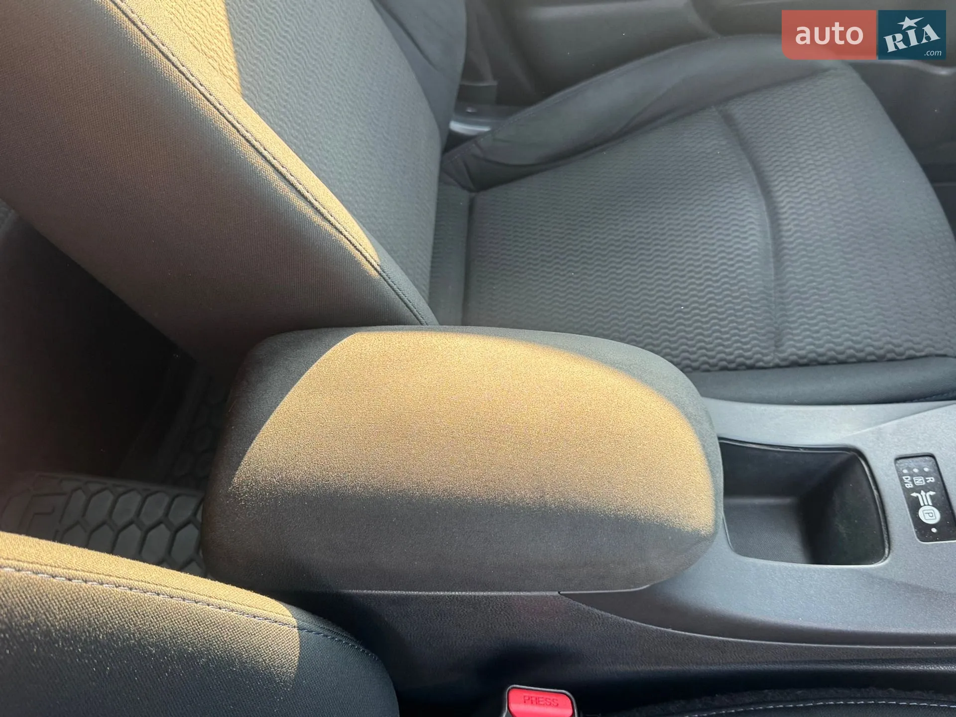 2014 Nissan Leaf - мініатюра 39