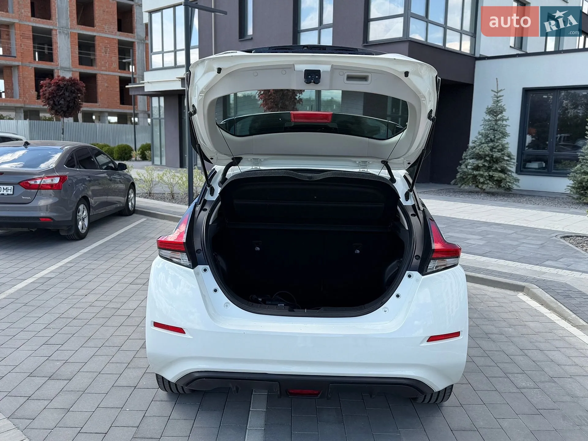 2022 Nissan Leaf - мініатюра 7