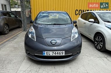 Хетчбек Nissan Leaf 2013 в Умані