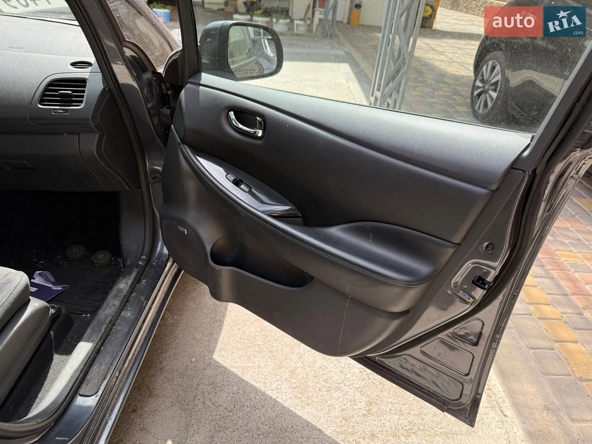 2013 Nissan Leaf - мініатюра 24
