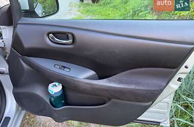 Хетчбек Nissan Leaf 2013 в Києві фото 21 Хетчбек Nissan Leaf 2013 в Києві