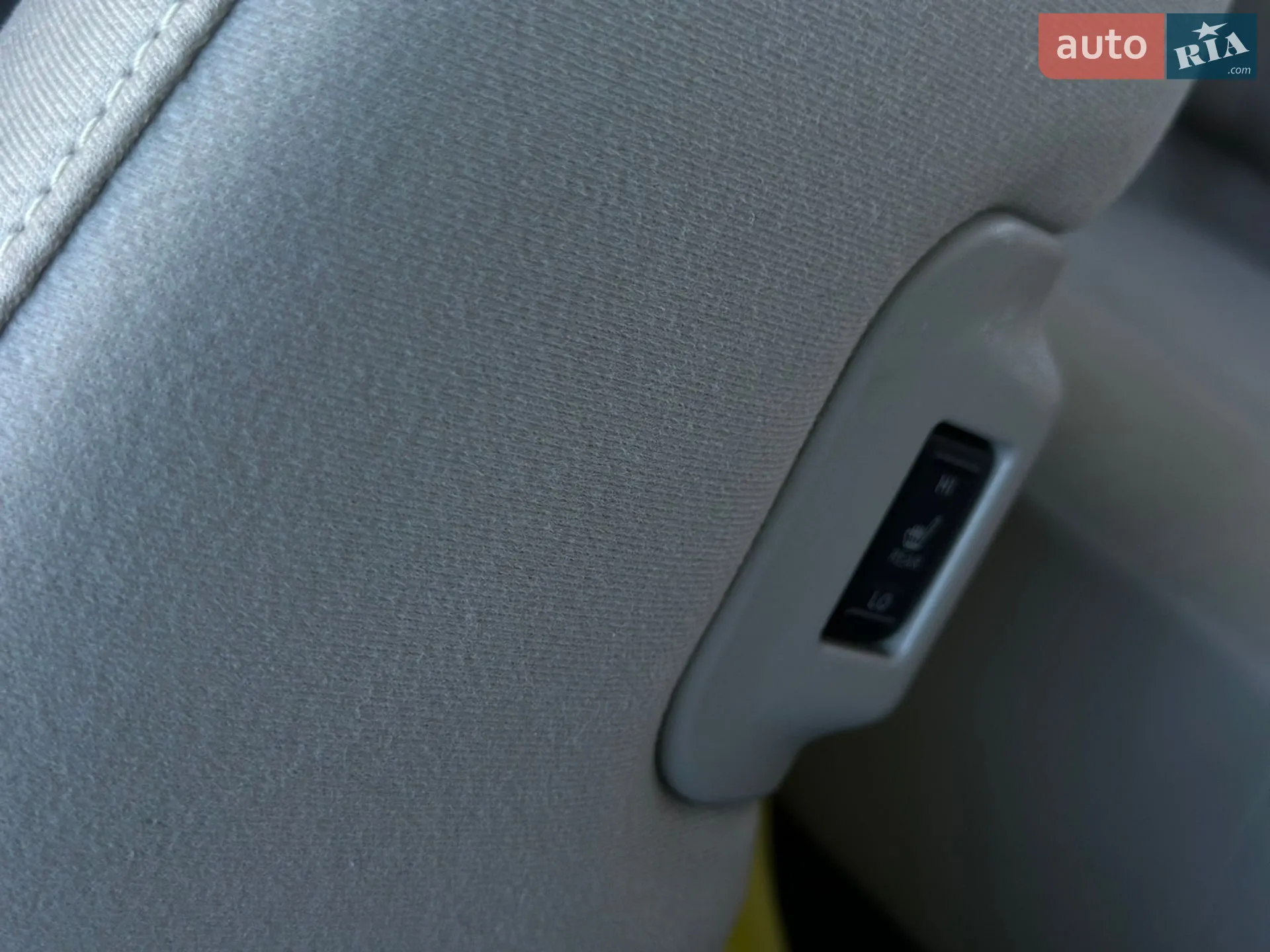 2012 Nissan Leaf - мініатюра 19
