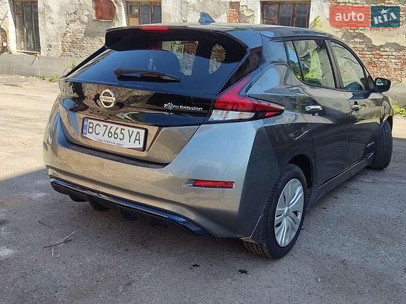 Хетчбек Nissan Leaf 2018 в Львові фото 7 Хетчбек Nissan Leaf 2018 в Львові