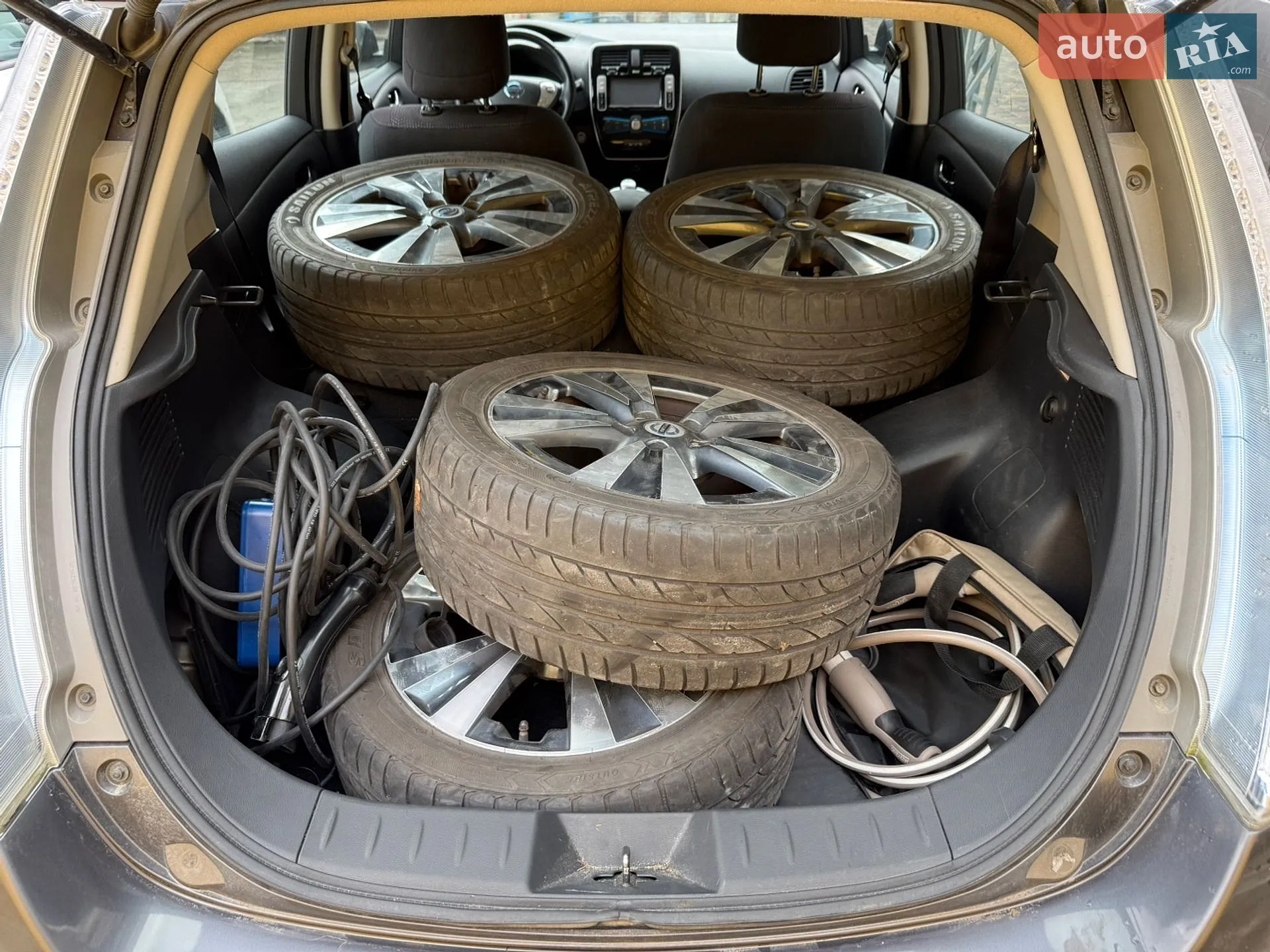 2013 Nissan Leaf - мініатюра 9