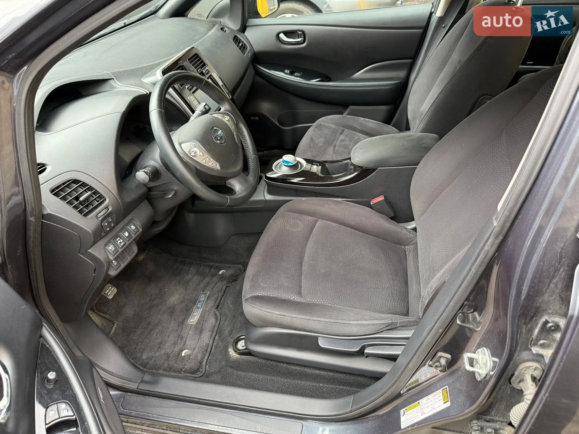 2013 Nissan Leaf - мініатюра 12