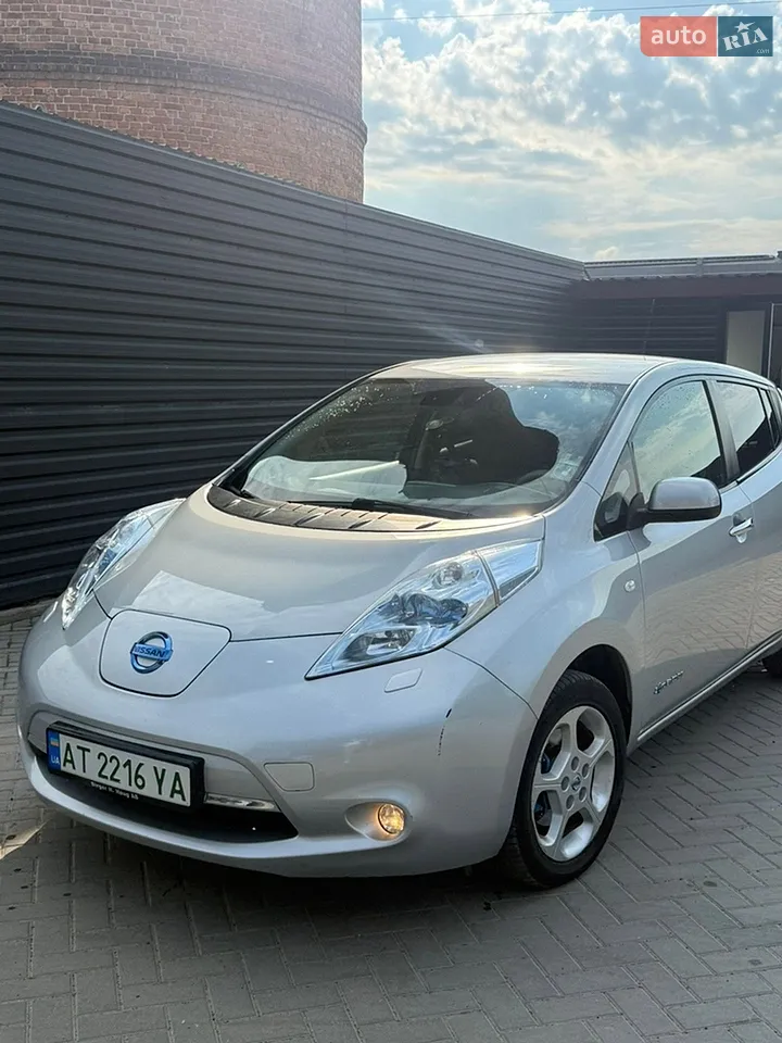 2012 Nissan Leaf - мініатюра 26
