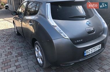 Хэтчбек Nissan Leaf 2017 в Тернополе