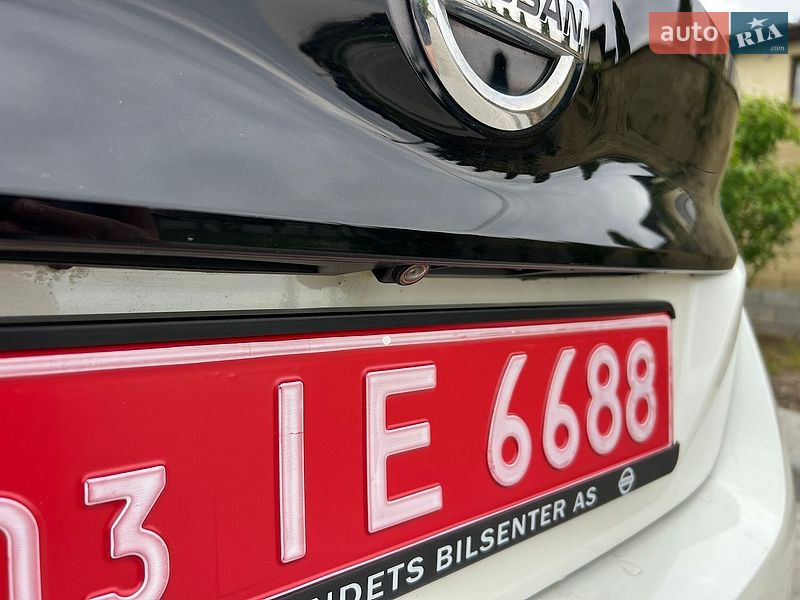 Хэтчбек Nissan Leaf 2018 в Ровно