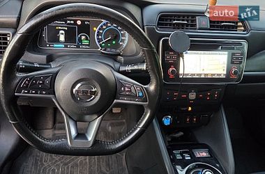 Хэтчбек Nissan Leaf 2017 в Радивилове