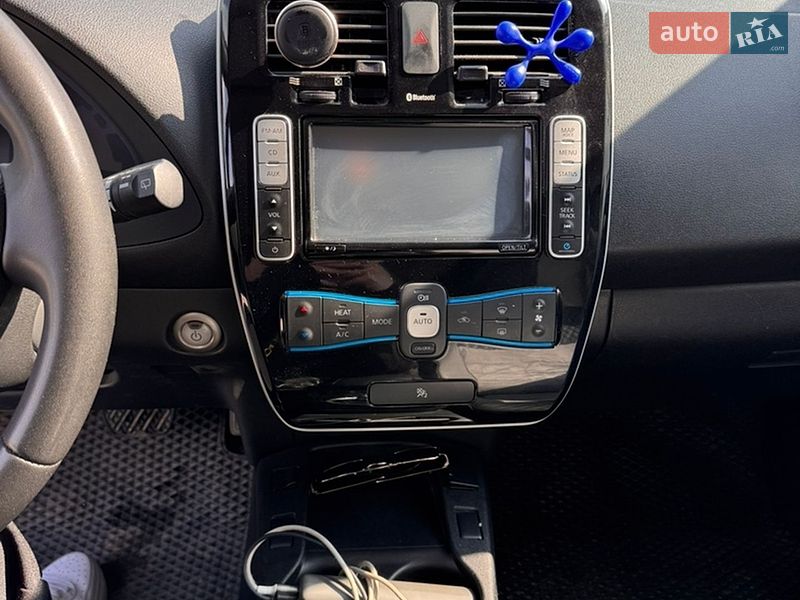 Хетчбек Nissan Leaf 2013 в Бориславі фото 10 Хетчбек Nissan Leaf 2013 в Бориславі