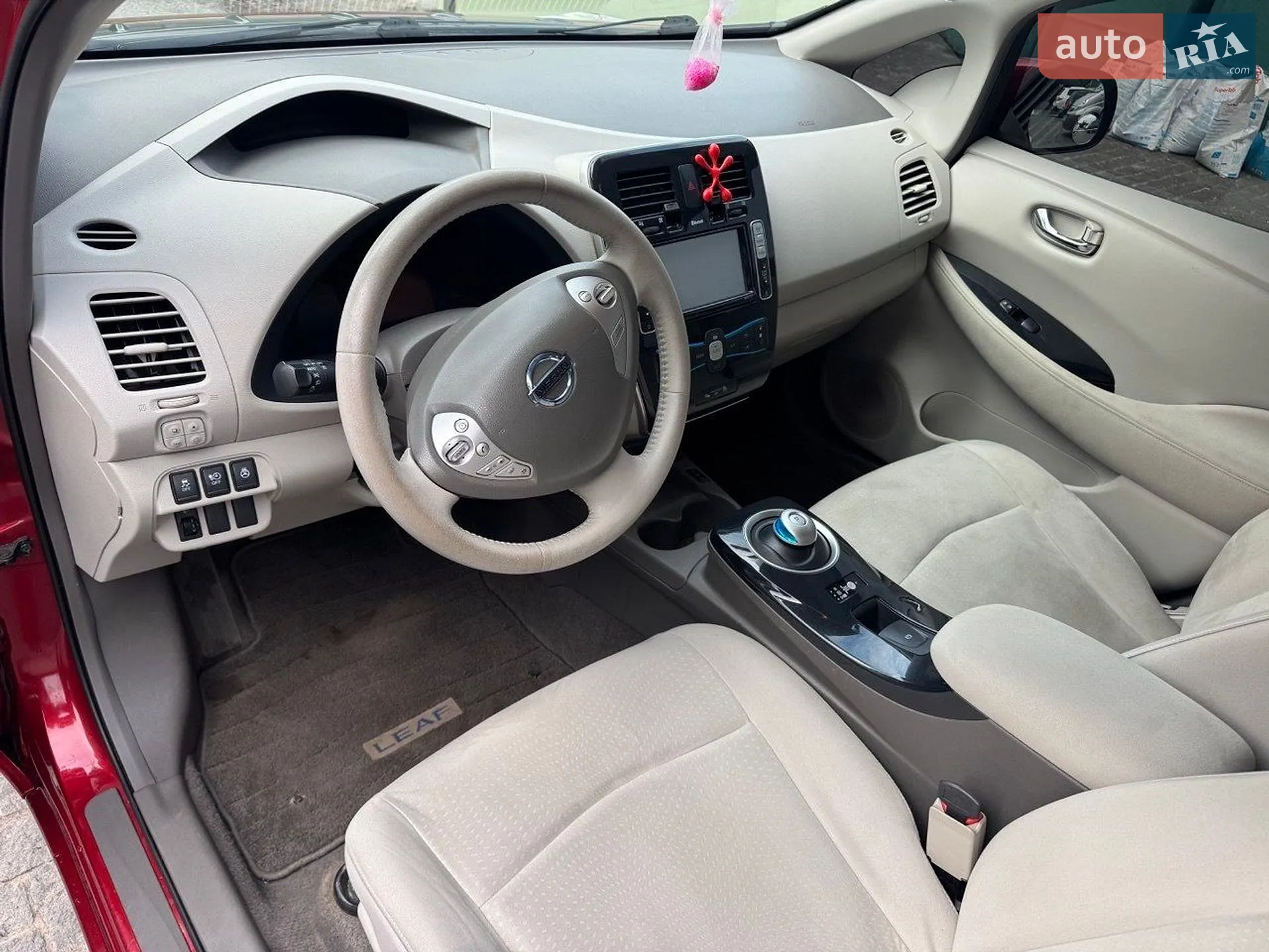 2012 Nissan Leaf - мініатюра 23