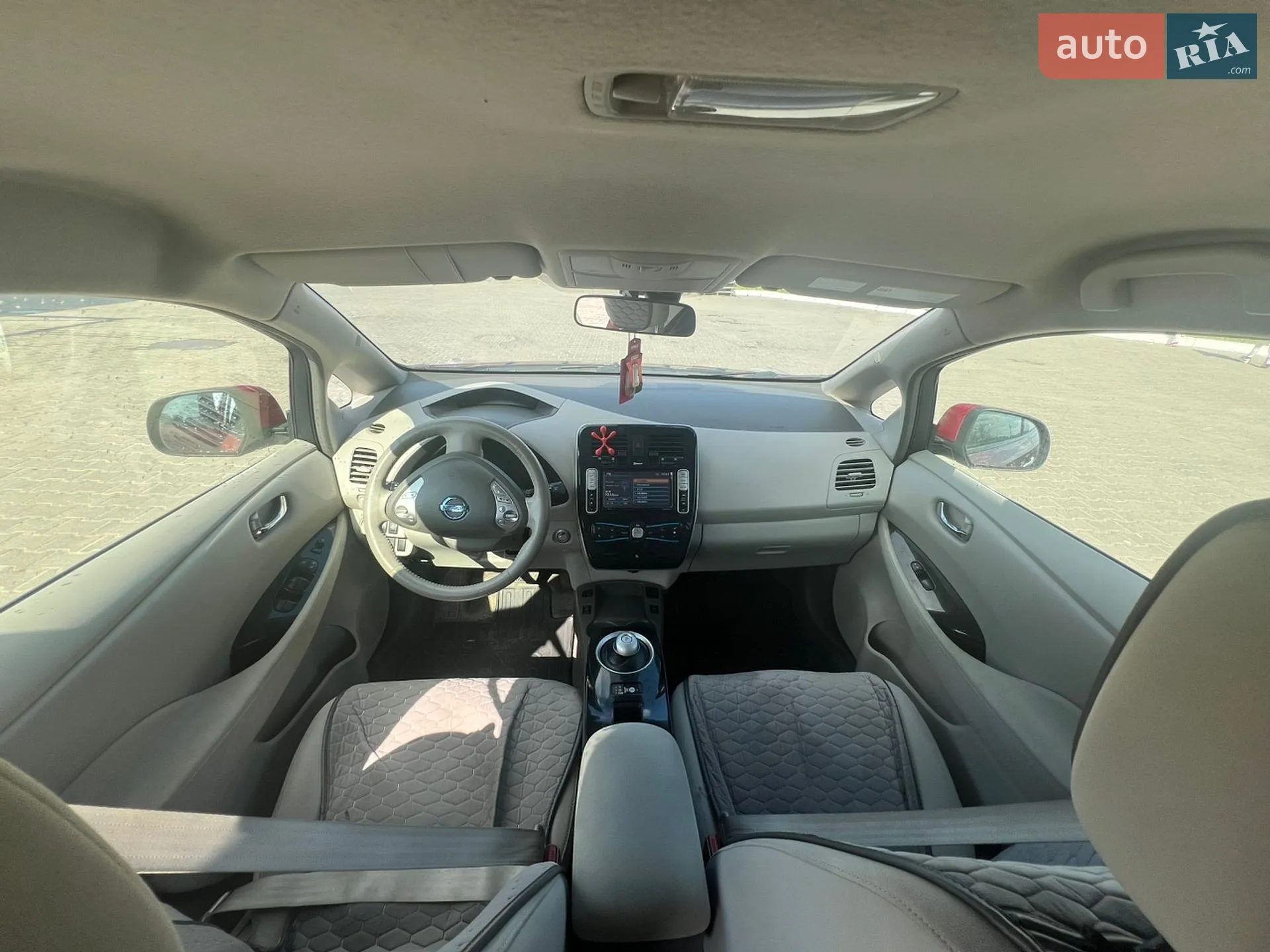 2012 Nissan Leaf - мініатюра 10