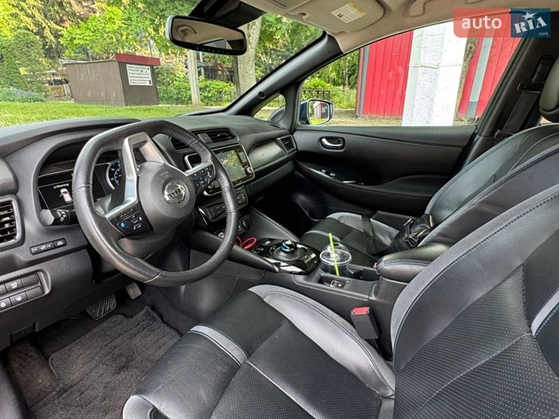 Хетчбек Nissan Leaf 2020 в Харкові
