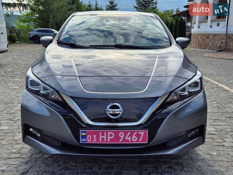 Хэтчбек Nissan Leaf 2018 в Золочеве фото 2 Хэтчбек Nissan Leaf 2018 в Золочеве