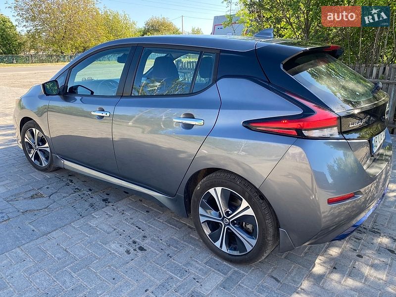 Хетчбек Nissan Leaf 2021 в Вінниці