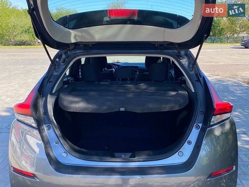 Хетчбек Nissan Leaf 2021 в Вінниці