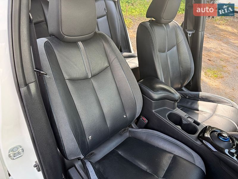 Хэтчбек Nissan Leaf 2021 в Виннице