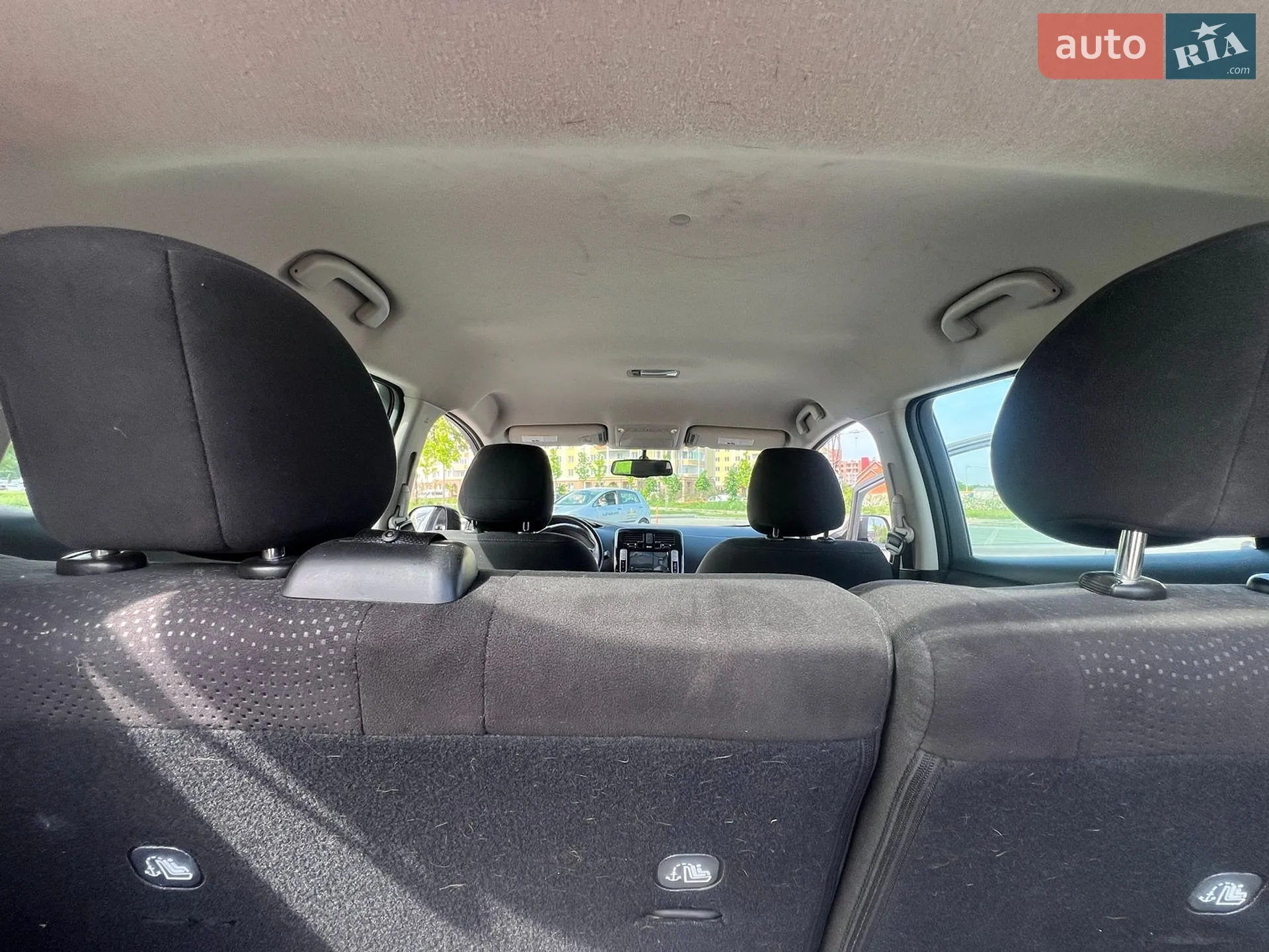 2015 Nissan Leaf - мініатюра 9