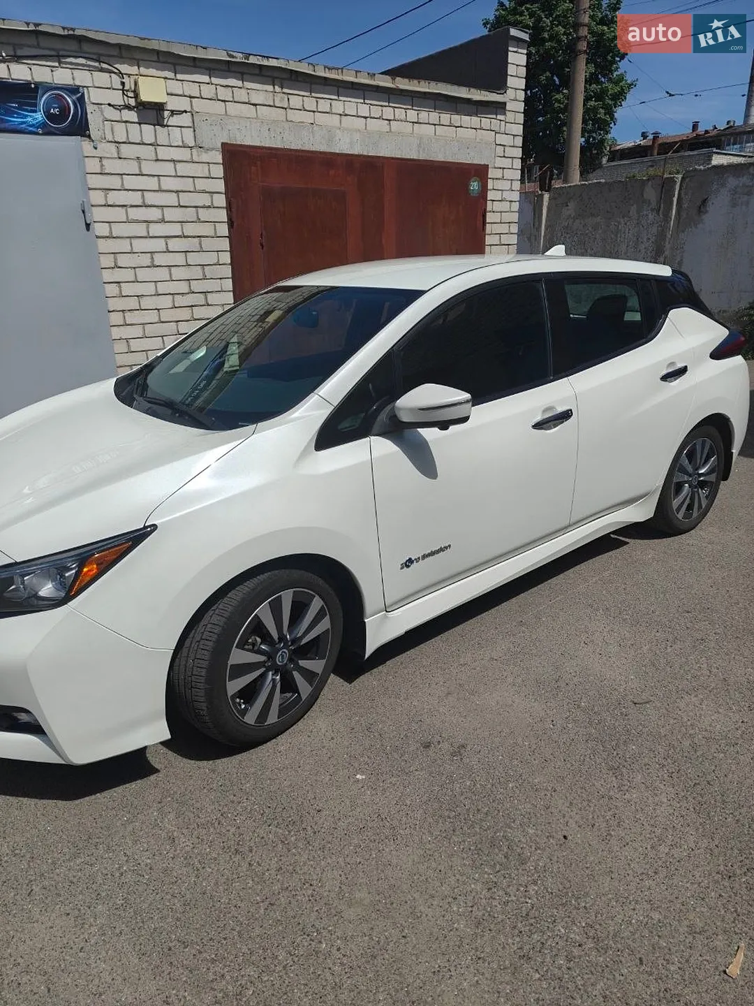 2017 Nissan Leaf - мініатюра 3