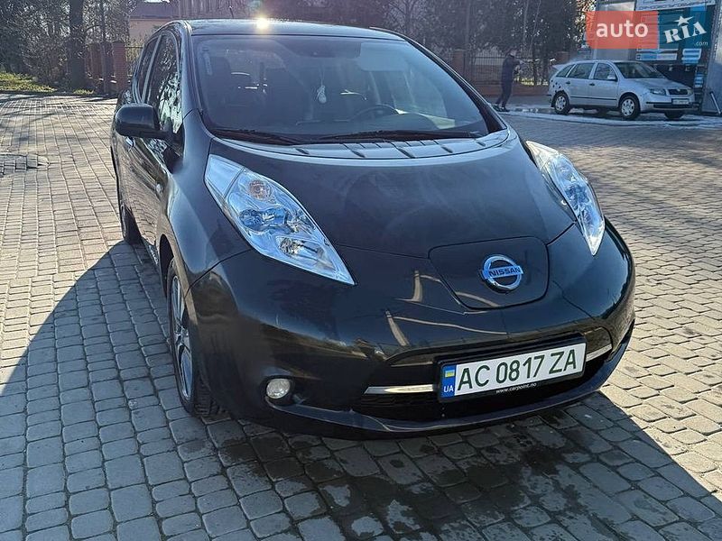 Хэтчбек Nissan Leaf 2014 в Луцке