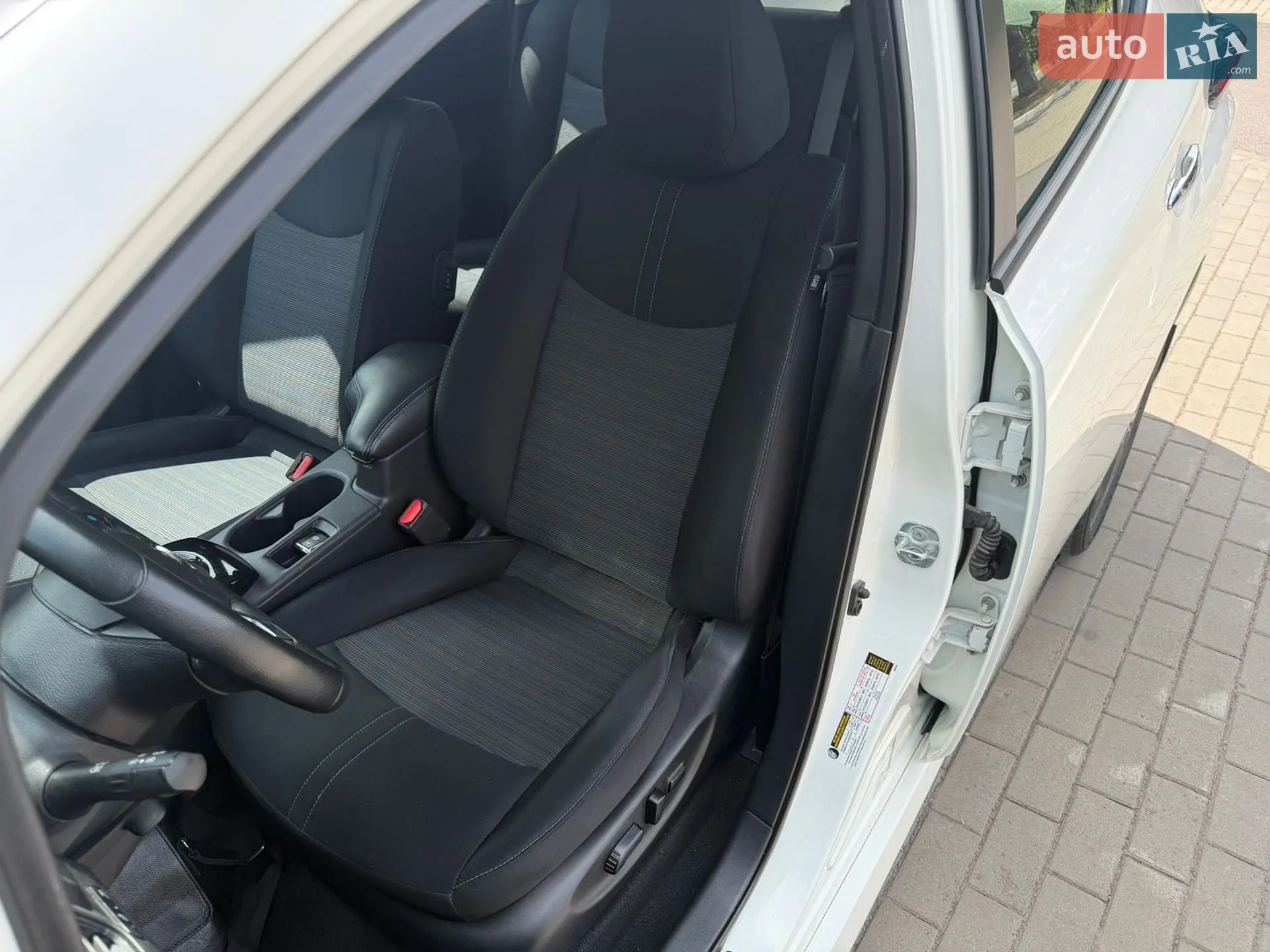 2019 Nissan Leaf - мініатюра 17