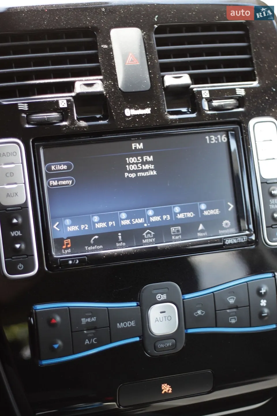 2016 Nissan Leaf - мініатюра 14